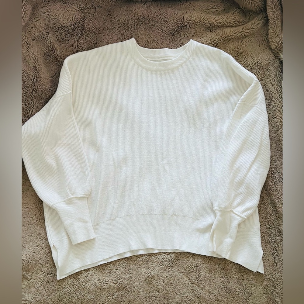 Cozy White/Cream Sweater